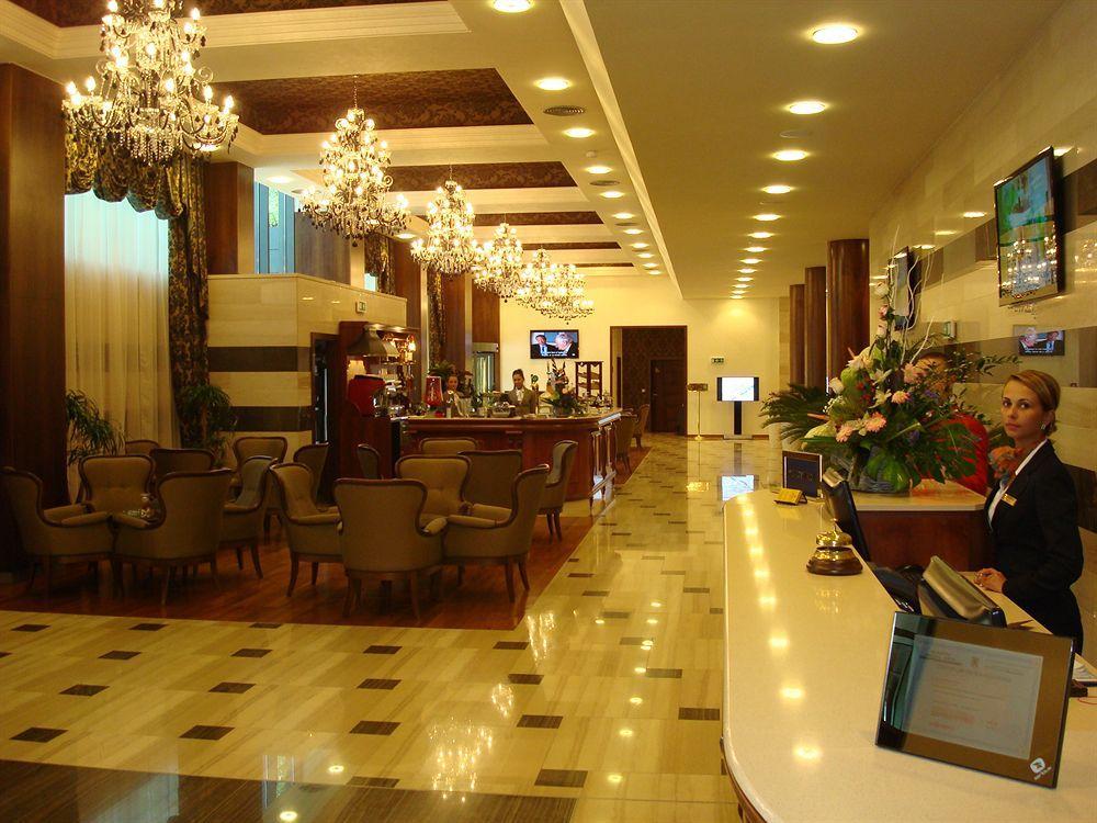 Metropolis Hotel Bistriţa Εξωτερικό φωτογραφία
