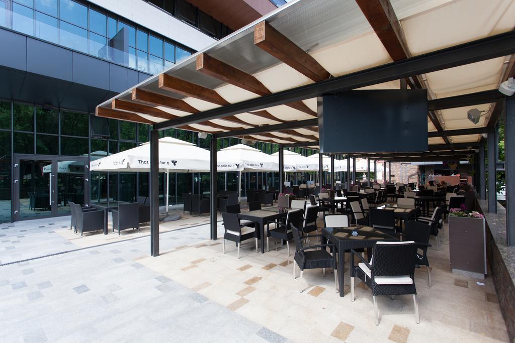 Metropolis Hotel Bistriţa Εξωτερικό φωτογραφία