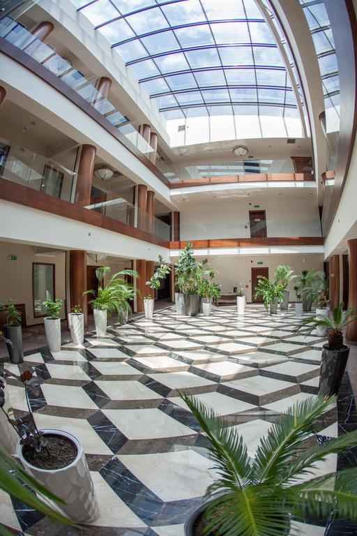 Metropolis Hotel Bistriţa Εξωτερικό φωτογραφία