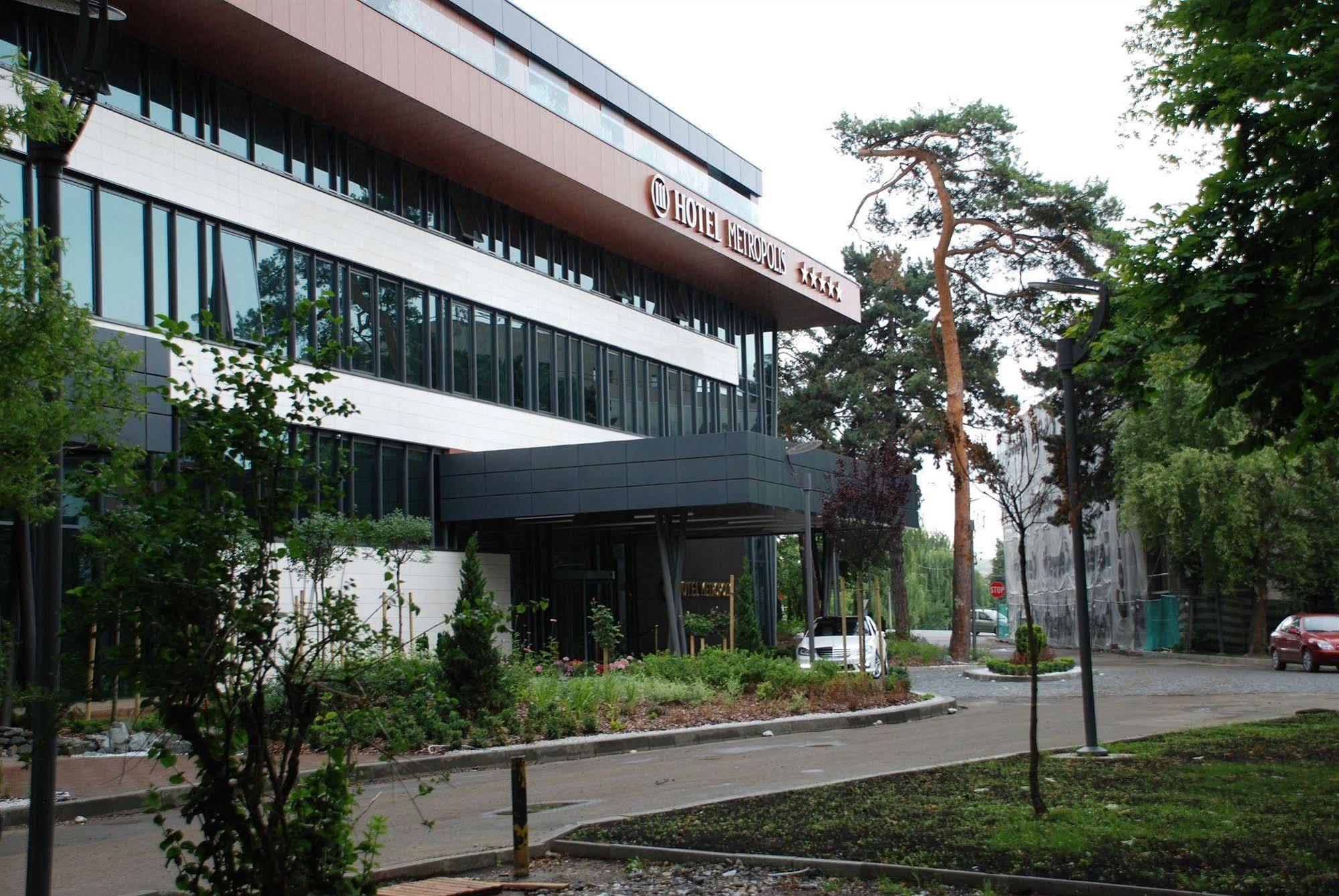 Metropolis Hotel Bistriţa Εξωτερικό φωτογραφία