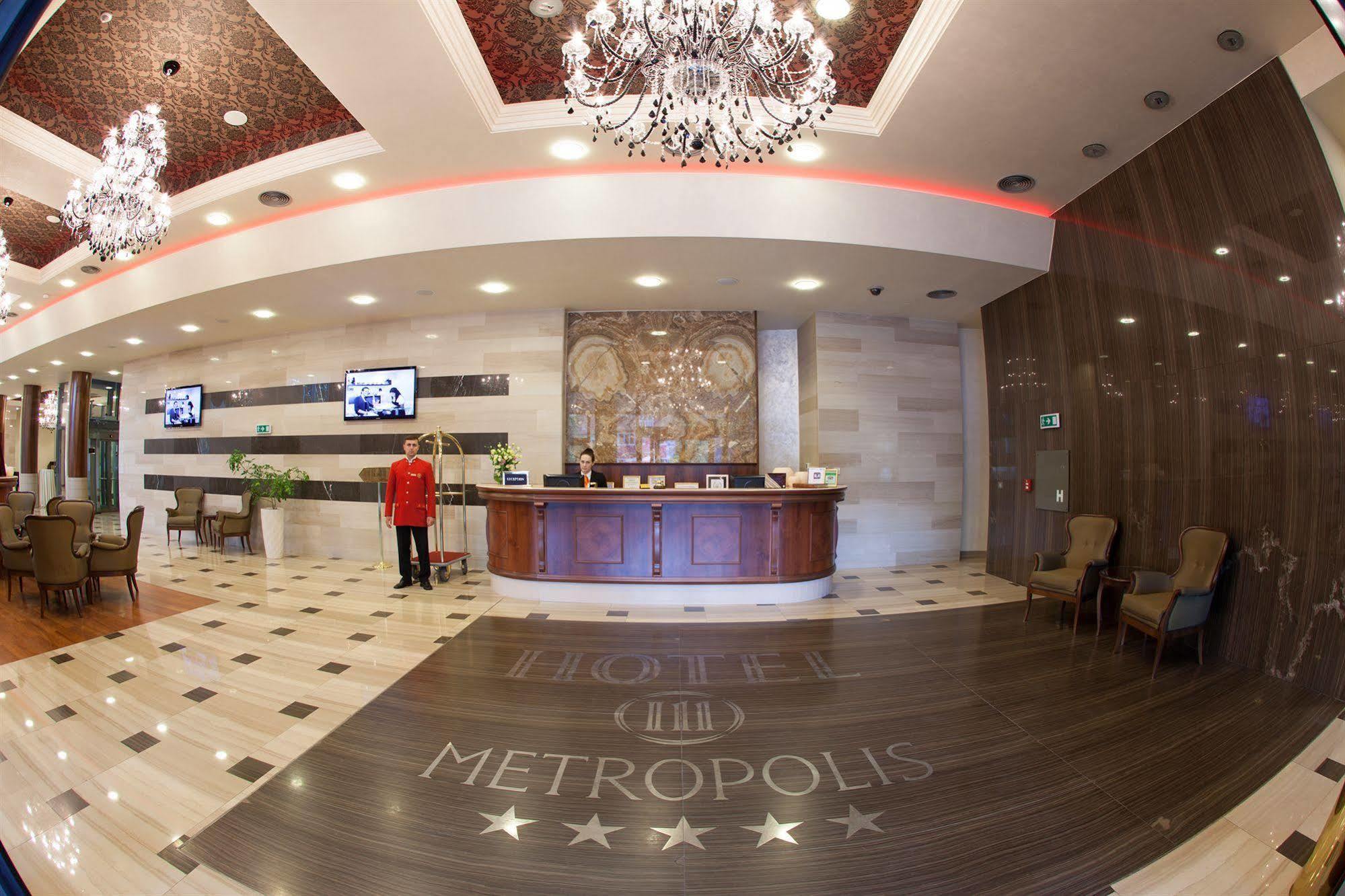 Metropolis Hotel Bistriţa Εξωτερικό φωτογραφία
